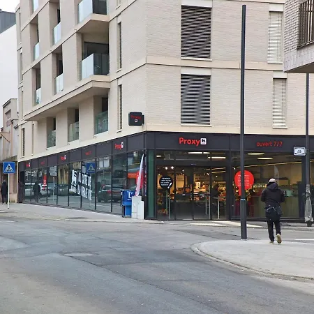 Modern With Secure Parking Appartement